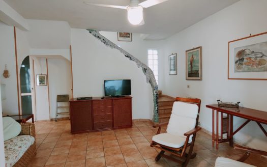 Santa Severa vendesi villetta con giardino