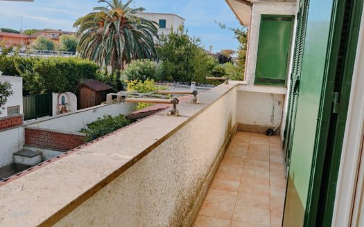 Santa Severa vendesi villetta con giardino
