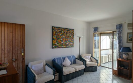 Attico con Ampio Terrazzo Panoramico – Santa Severa, a 350 mt dal mare