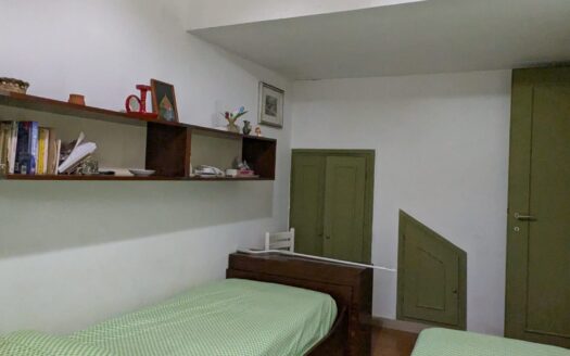 Deliziosa Villetta a Schiera Angolare a Pochi Passi dal Mare – Zona Grottini