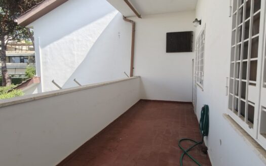 Santa Severa, vendesi villino in zona Grottini